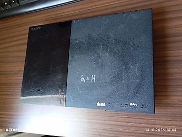 cmf phone 2: Sony PlayStation 2 Slim (PS2 Slim), модель SCPH‑серии. Комплектация — 3