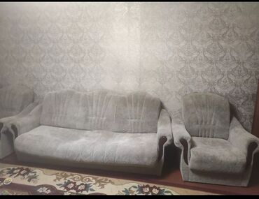 диван с креслой: Гарнитур для зала, Кресло, Диван, цвет - Серый, Б/у