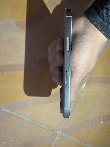 iphone 17 pro max в бишкеке: IPhone 16 Pro, Б/у, 256 ГБ, Серебристый, Зарядное устройство, Защитное стекло, Чехол, 82 % — 2