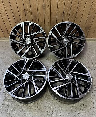 Литые Диски R 17 Hyundai, Комплект, отверстий - 5, Б/у
