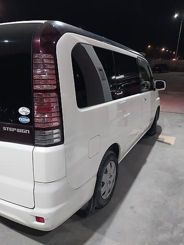интересует обмен на фит: Honda Stepwgn: 2003 г., Автомат, Минивэн — 7