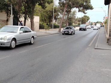 Uzunmüddətli kirayə mənzillər: Mərdakanda əsas yolun ustunda 4 otaqli ev.satilir .dəniz yoluna — 6