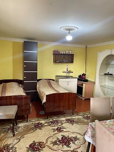 Uzunmüddətli kirayə evlər: Saray addelni həyət evi 200m yola yaxın — 2