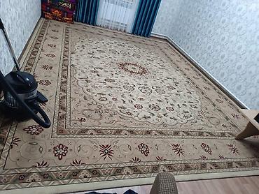 Ковры и паласы: Ковер большой площади в классическом восточном стиле. - Форма — 2