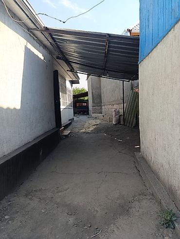 Продажа коттеджей и домов: Продается дом в городе Кара балта по улице Луговая не далеко от at lalafo.kg — 10 Продажа коттеджей и домов: Продается дом в городе Кара балта по улице Луговая не далеко от — 10