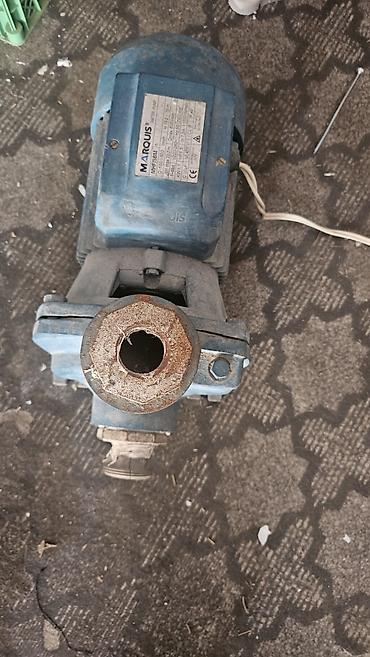 su cəni kredit: 1.seyf metal 30×30×50 sm 2.nasos işlək vəziyyətdə. genişlənmə çəni 2l — 8