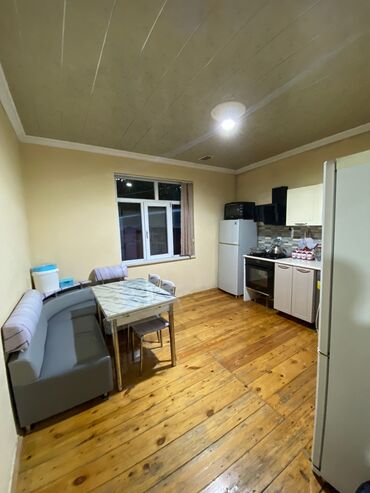 Həyət evləri və villaların satışı: 3 otaqlı, 146 kv. m, Kredit yoxdur, Orta təmir — 17