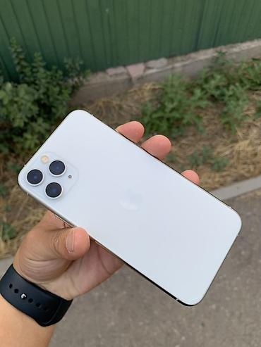 iphone c: IPhone 11 Pro, Б/у, 256 ГБ, Серебристый, Зарядное устройство, Чехол, 100 % — 4