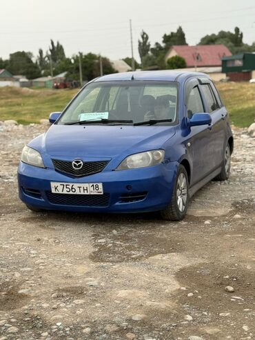 куплю мазда демио: Mazda Demio синего цвета, компактный и экономичный хэтчбек. Подходит