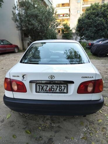 Transport: Toyota Corolla: 1.4 l | 2000 year Limousine