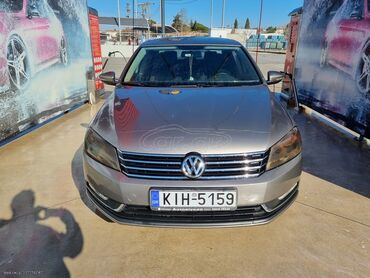 Οχήματα: Volkswagen Passat: 1.6 l. | 2012 έ. Λιμουζίνα