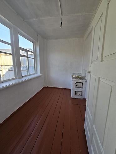 алмашу: 2 комнаты, 50 м², 5 соток, Верхний Орок с., Электричество — 5