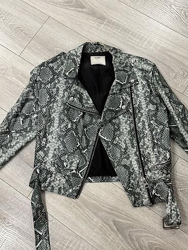 Kurtkalar: Dəri kurtka, Bershka, S — 1