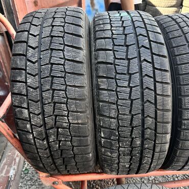 Шины: Шины 215 / 45 / R 17, Зима, Б/у, Пара, Легковые, Япония, Dunlop