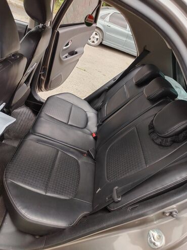 Kia: Kia Morning (Picanto) – şəhər üçün kompakt hetçbek - Kuzov: 5 qapılı — 10