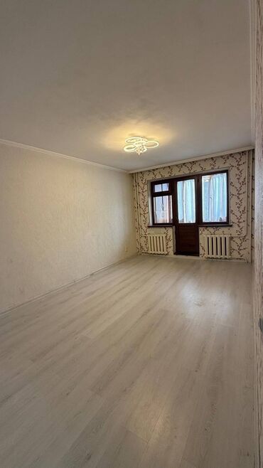 участок 4 гор больница: 4 комнаты, 74 м², 104 серия, 4 этаж, Дизайнерский ремонт