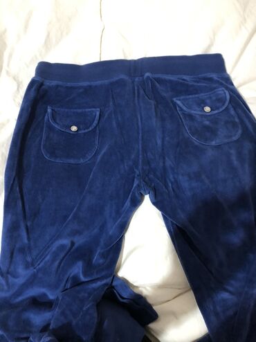 Gornji i donji deo: Plišani komplet trenerke – tamnoplava - Materijal: mekani pliš/velur — 2