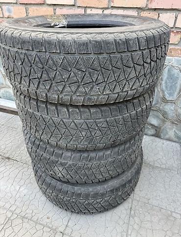 r17 215: Шины 265 / 65 / R 17, Зима, Б/у, Комплект, Внедорожные (АТ/МТ), Bridgestone — 1