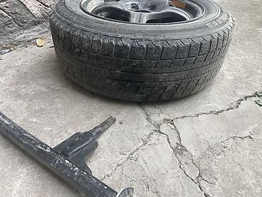 диск на 16: Колесо в сборе + домкрат от Мерседеса - Размер шины: 215/60 R16 — 2