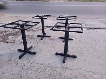 Sifarişlə restoran masaları: Kvadrat masa, Açılmayan — 3