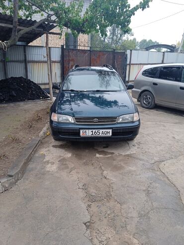 Toyota: Toyota Carina E: 1994 г., 1.6 л, Бензин, Универсал