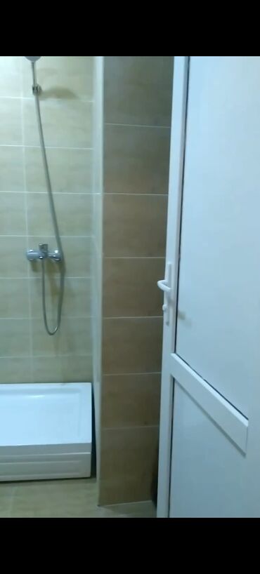 a frame evler kiraye quba: Fetəli Xan Koyski küç Gençlik m bir adimliqi Gençlik Mollun yani 4/3