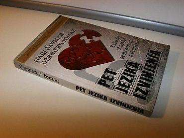 igrice za devojcice: PET JEZIKA IZVINJENJA Čapman-Tomas2009 soteria beogradmek povez stanje — 1