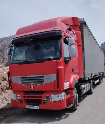 Тягачи: Тягач, Renault, 2012 г., Тентованный