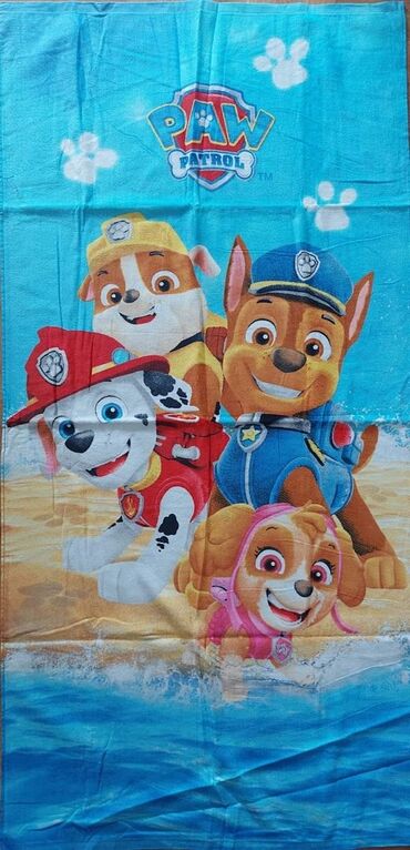 Ostale dečije stvari: Veliki peškiri
140 x 70 cm
Cena 1350 din — 9