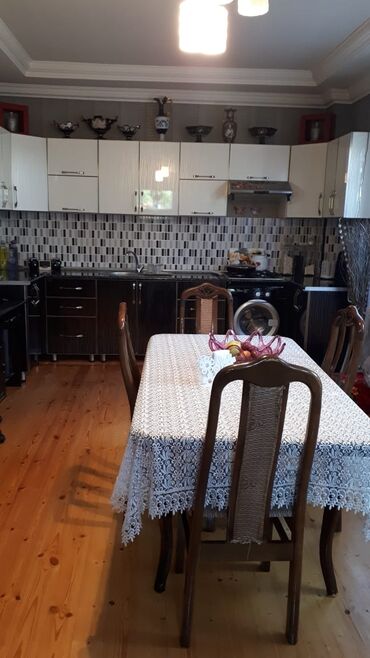 Поселок Бинагади 4 комнаты, 80 м², Нет кредита, Свежий ремонт