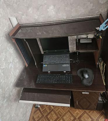 study table: Продаю компьютерный стол. Стол в хорошем состоянии, с выдвижной полкой — 2