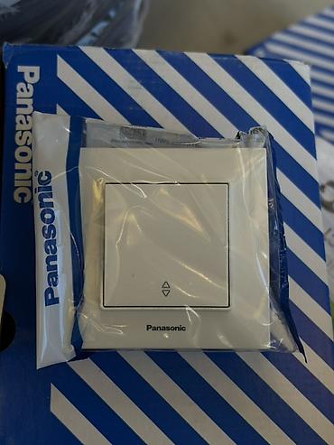 Проходной выключатель Panasonic Arkedia Slim, белый (модель
