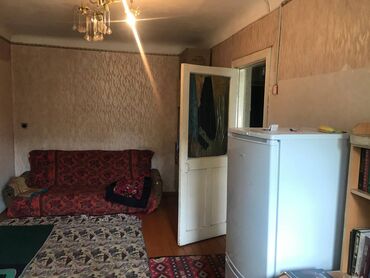 ищу квартиру дордой рынок рядом: 2 комнаты, 42 м², Хрущевка, 2 этаж