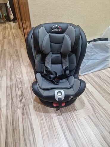столики для автокресел: Avtokreslo satilir 160 azn . izofix sistemi var 0 aydan 10 yasa