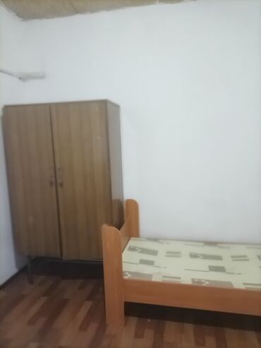 спальные мебель бу: Односпальные кровати