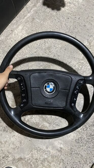 руль е38: Руль BMW