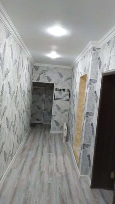 Uzunmüddətli kirayə mənzillər: Kirayə verilən 2 otaqlı mənzil – tam mebellidir - Otaq: geniş — 3