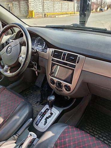 mercedes benz 208 d: Chevrolet Lacetti: 1.6 l | 2008 il 260000 km Sedan — 5