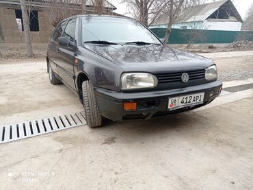 ниссан альмера хетчбэк: Volkswagen Golf: 1993 г., 1.6 л, Механика, Бензин, Хэтчбэк