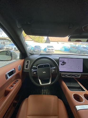 c max: Lixiang L6: 2024 г., 1.5 л, Автомат, Гибрид, Внедорожник — 5
