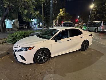 Toyota: Toyota Camry: 2019 г., 2.5 л, Автомат, Бензин, Седан — 4