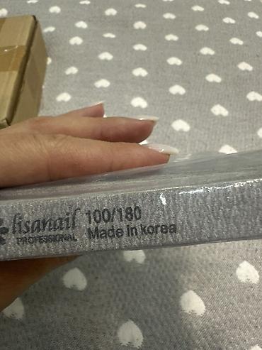 Manikür, pedikür aparatları: Peşəkar manikür üçün tam dəst Tərkib: - Strong 210 frez aparatı – — 6