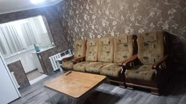 снять квартиру в бишкеке на месяц: 3 бөлмө, Кыймылсыз мүлк агенттиги, Чогуу жашоосу жок, Толугу менен эмереги бар
