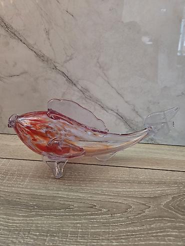 Статуэтки: Фарфоровые статуэтки времен СССР
есть сколы и другие советские вещи — 14