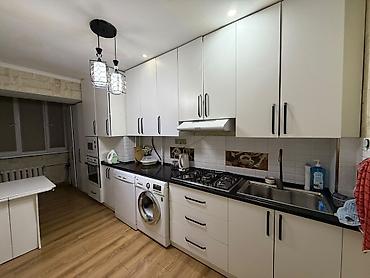 красска ворот: 🏠 ПРОДАЁТСЯ 2-КОМНАТНАЯ КВАРТИРА С РЕМОНТОМ + ГАРАЖ! с. Сокулук — 1