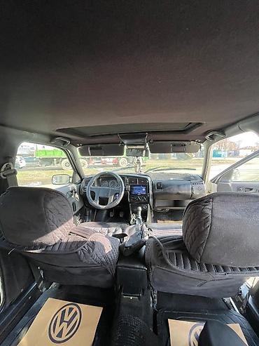 Volkswagen: Volkswagen Passat: 1991 г., 1.8 л, Механика, Бензин, Лифтбек — 9