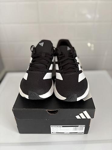 5500: Мужские кроссовки, 43, Adidas, Новый, цвет - Черный, Самовывоз, Платная доставка — 3