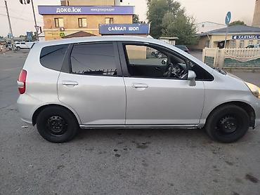 капот фит: Honda Fit: 2003 г., 1.3 л, Вариатор, Бензин, Хэтчбэк — 4