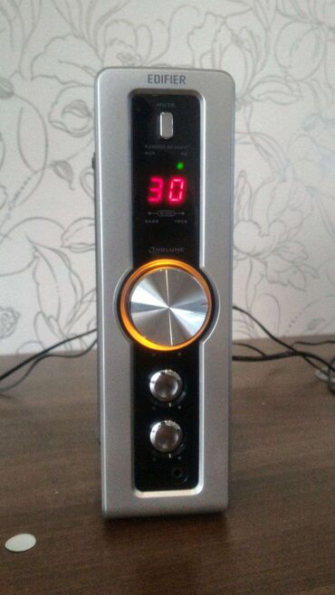 Dinamiklər və kolonkalar: Yeni Edifier Kolonka, Növ - Portativ, rəng - Qara — 13