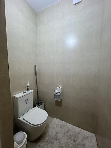 Продажа коттеджей и домов: Продается Элитка 3 ком студийный на 1м этаж 81 кв метр Собственник at lalafo.kg — 10 Продажа коттеджей и домов: Продается Элитка 3 ком студийный на 1м этаж 81 кв метр Собственник — 10